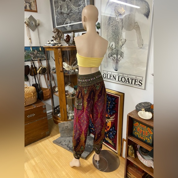 Tribal Pattern Fuchsia Genie Pants - Picture 8 of 11